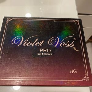 Violet Voss Pro Eyeshadow Palette
